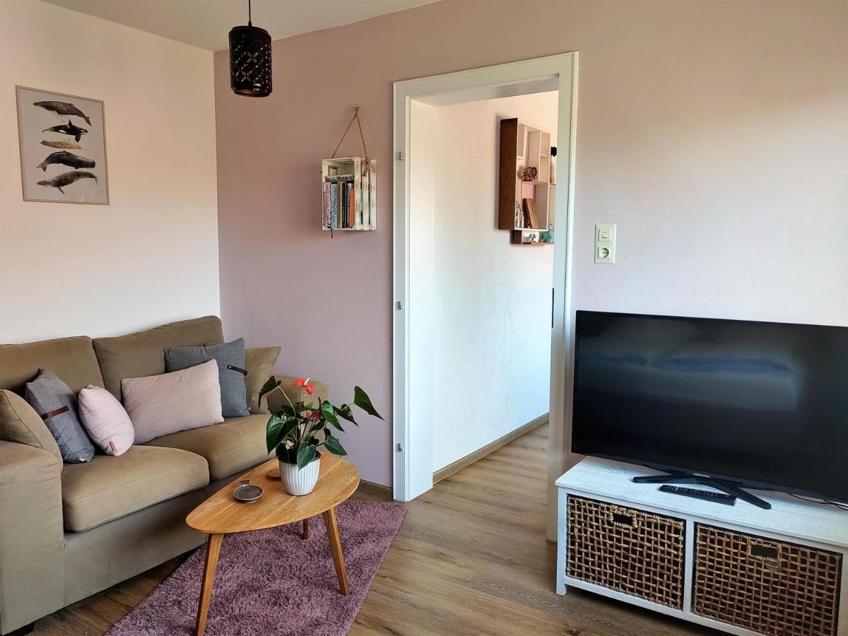Ferienwohnung Alte Schule Ruhwarden Eksteriør bilde